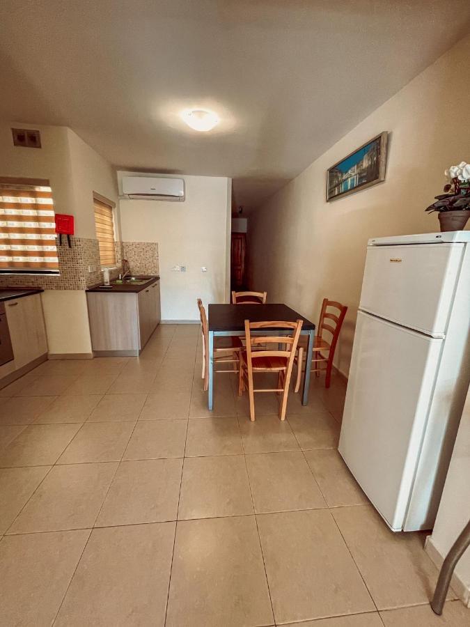 Stresa Court Apartments San Ġiljan Exterior foto