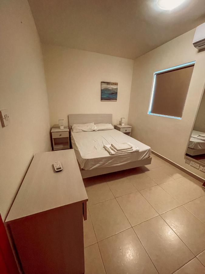 Stresa Court Apartments San Ġiljan Exterior foto